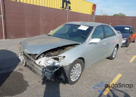 2002 Toyota Camry Se z USA, uszkodzony, nr VIN JTDBE32K120001249